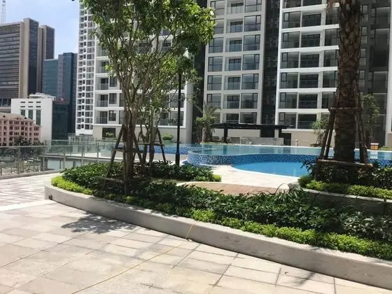 Luxury Apartment Vinhomes Skylake - Havuz
