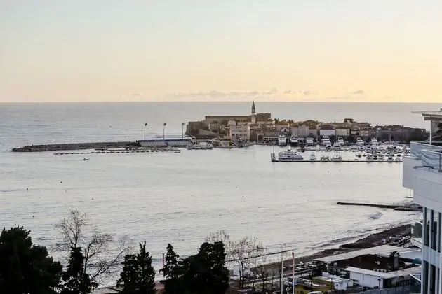 Luxury Apartments Artiani - Plaj