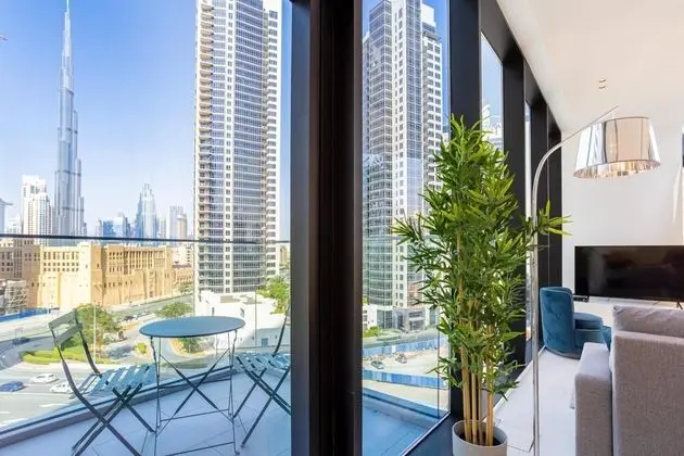 Luxury Apt W Burj Khalifa Vw Dubai Canal Access