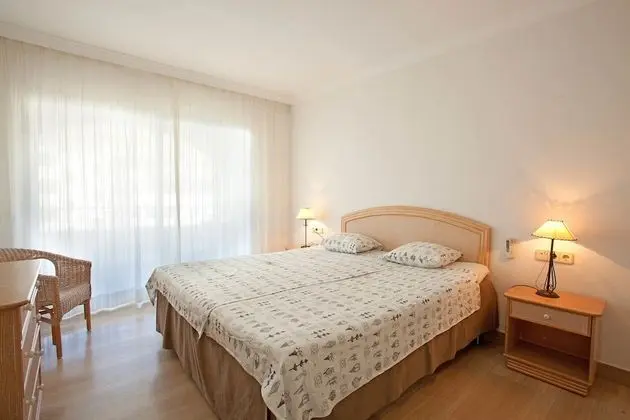 Luxury beach apartment Elviria, Marbella - Oda