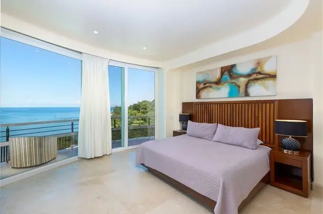 Luxury Beach Frontage Villa With Amazing Views for Rent - Oda