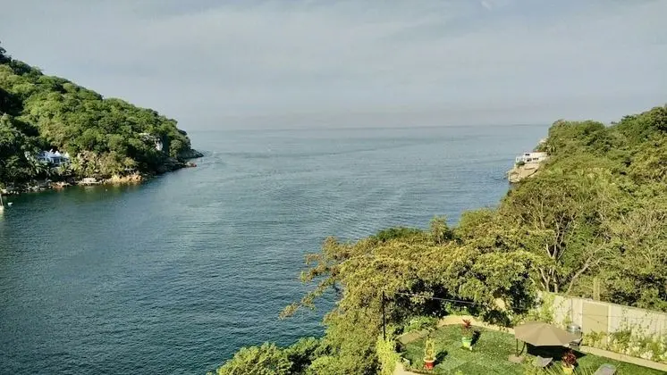 Luxury Beach Frontage Villa For Rent - Plaj
