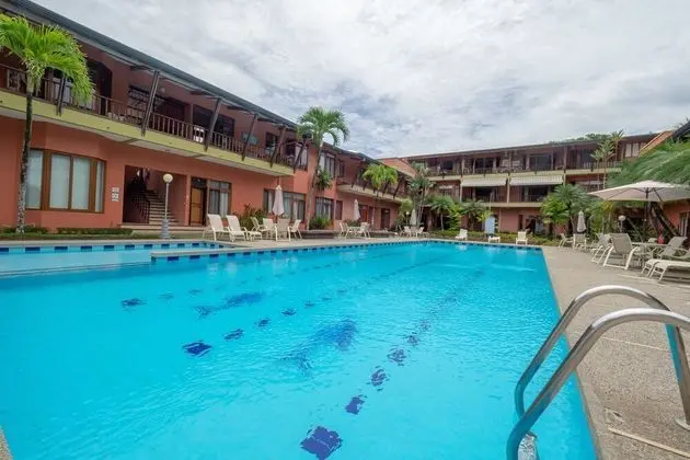 Luxury Beachfront Mar Arena 2 - Havuz