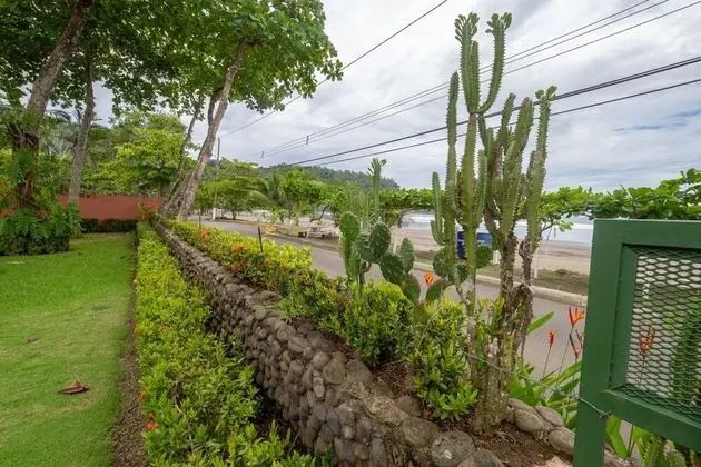 Luxury Beachfront Mar Arena 2 - Plaj