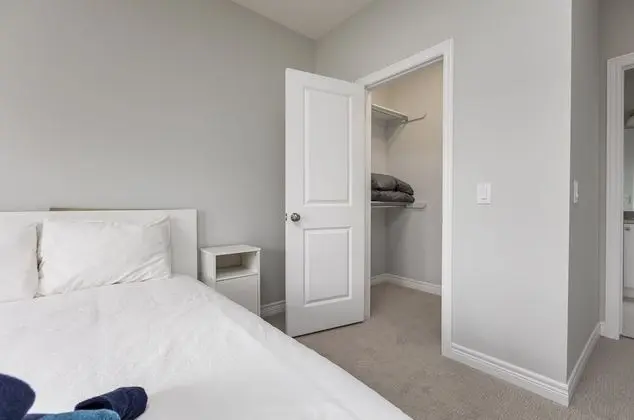 Luxury Bungalow mins Niagara falls & Brock uni - Oda