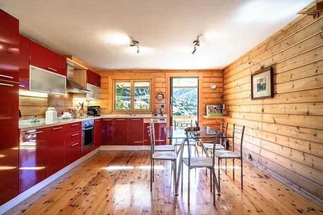 Luxury Chalet Vila with amazing view - Mutfak