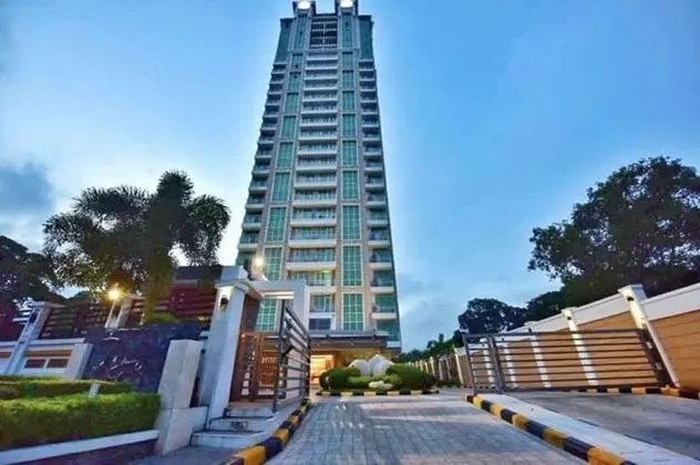 Luxury Condo 904 at The Padgett Place