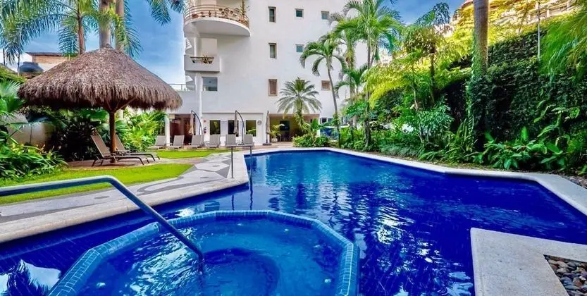 Luxury Condo Romantic Zone-Beach - Havuz
