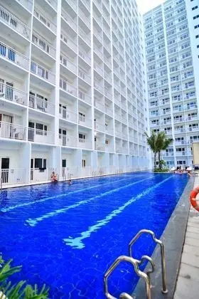 Luxury Condo Shore Residences