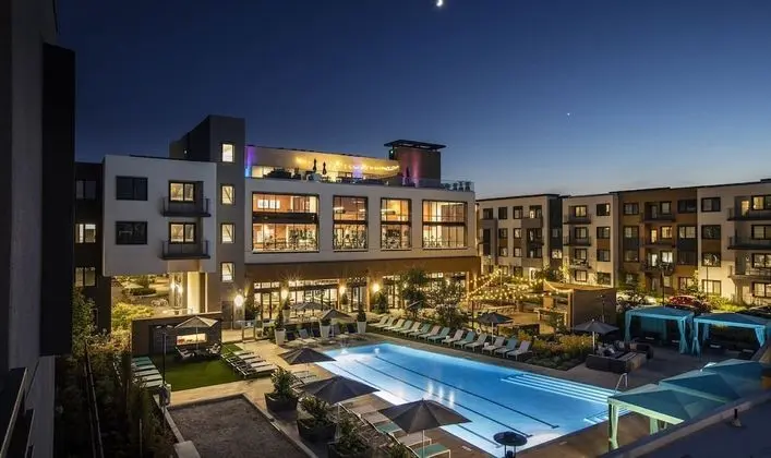 Luxury Condos Menlo Park