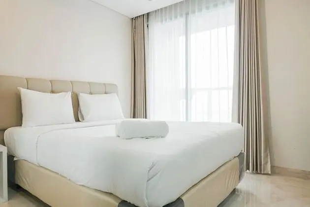 Luxury and Cozy Studio at Gold Coast Apartment