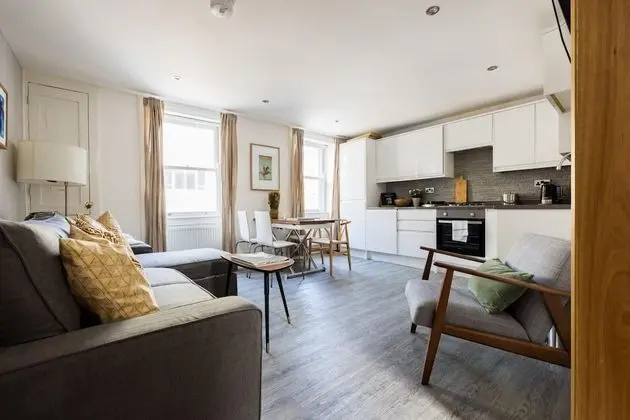 Luxury Duplex Apartment in Fitzrovia