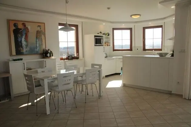 Luxury Villa in Extensive Grounds on Lipno Lake - Mutfak