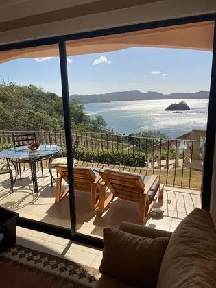 Luxury Flamingo Condo With big Ocean Views - İç Mekan