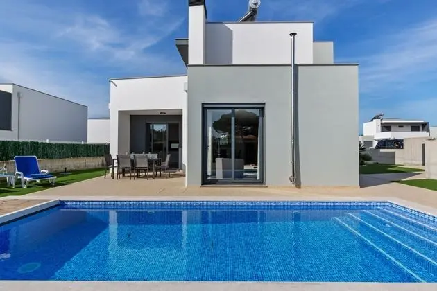 Luxury Villa in Foz de Arelho With Private Swimming Pool - Öne Çıkan Resim