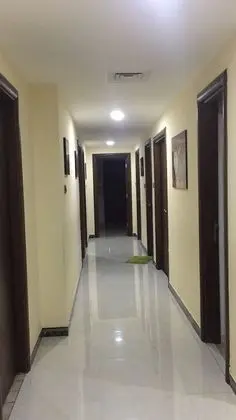 Luxury Furnished 3BR near LAKE Khalid - Lobi