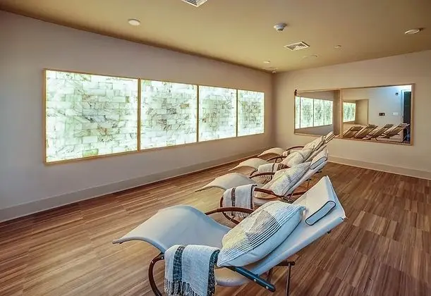 Luxury Furnished Apartments by Hyatus at Amistad Park - Spa
