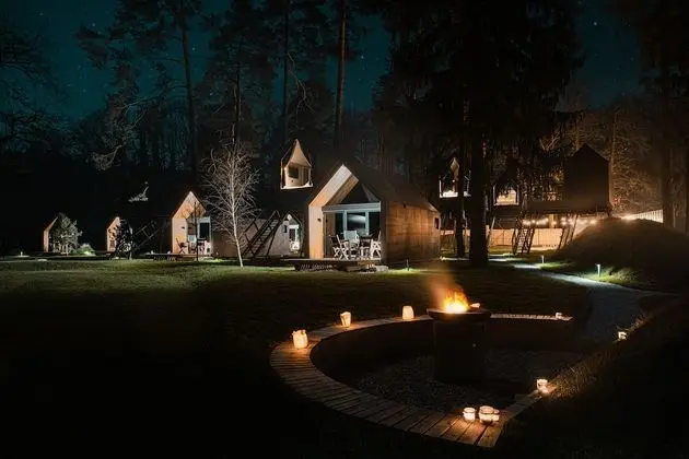 Luxury Glamping Chocolate Village