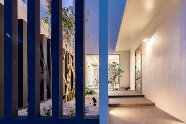 Luxury Hillside Villa with Sea Views - Lobi