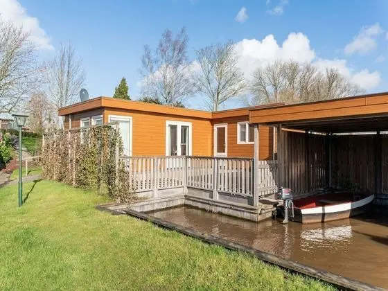 Luxury Holiday Home in Bantega With Harbour and Sloop