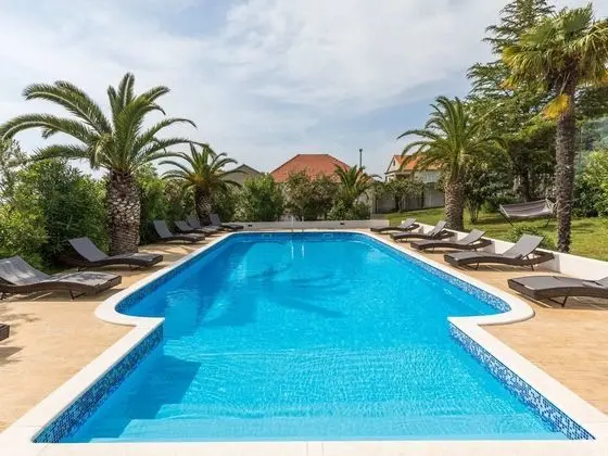 Luxury Holiday Home in Bibinje near Sea - Öne Çıkan Resim