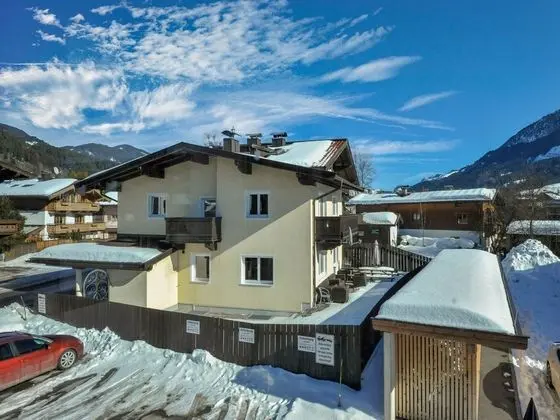 Luxury Holiday Home in Brixen im Thale Near Ski Area - Öne Çıkan Resim