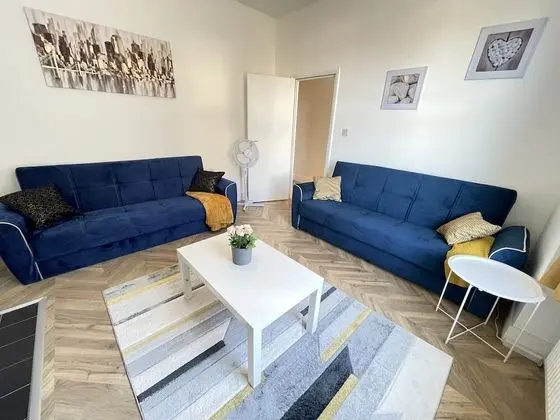 Luxury House With Garden Close To The Stadium - Bar