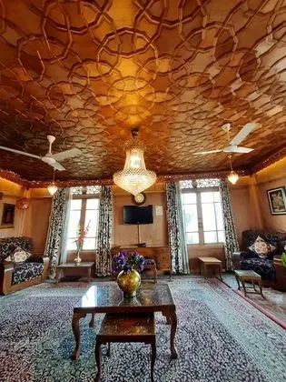 Luxury Inn Badyari Palace Houseboats - Öne Çıkan Resim