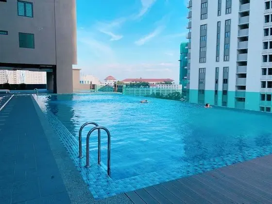 The Luxury Jazz Suites - Havuz