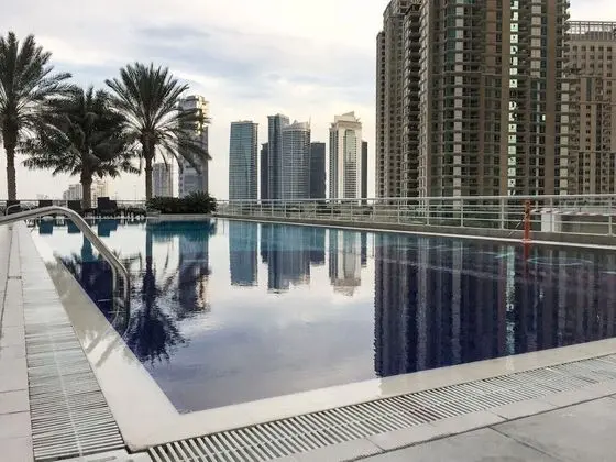 Luxury Living in This Stylish 2BR in Dubai Marina - İç Mekan