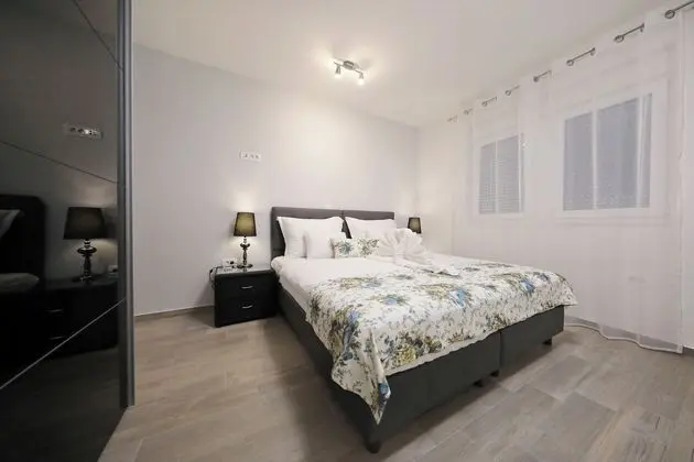 Luxury Majpruz Suites I - İç Mekan