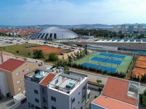 Luxury Majpruz Suites - Dış Mekan