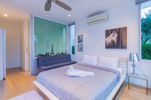 Luxury Modern 3 Bedroom Pool Villa PA5 - Oda
