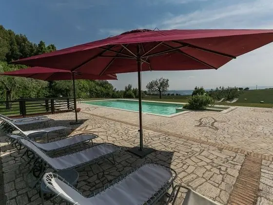 Luxury, Modern Apartment With Pool and Stunning Views