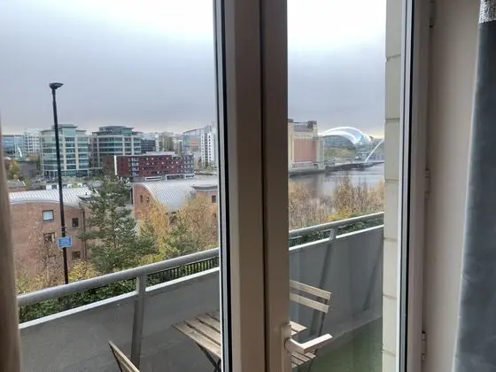 Luxury Modern Apartment With Stunning Balcony View - İç Mekan