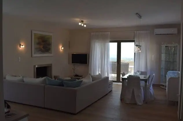 Luxury Modern Villa - Stunning Panorama