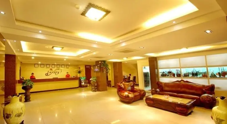 Luxury Nha Trang Hotel - Lobi