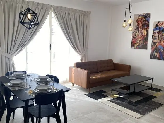 Luxury One Bed Apartment in Heart of Dubai - Oda Düzeni