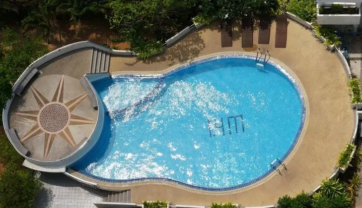 Luxury Patong Tower Seaview Condo in Phuket, Thailand on 15th Floor No001 - Havuz