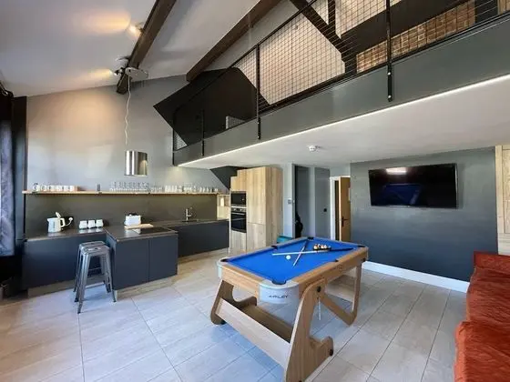 The Luxury Penthouse by Sasco Apartments