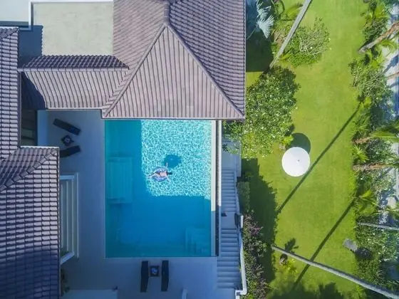 Luxury Private Beachfront Haileng Villa - Dış Mekan