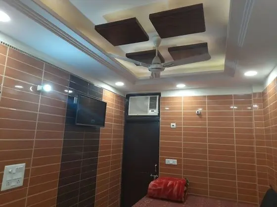Luxury Private Flat In Lajpat Nagar With Attached Kitchen Kitchen 92,121,74700 - Oda