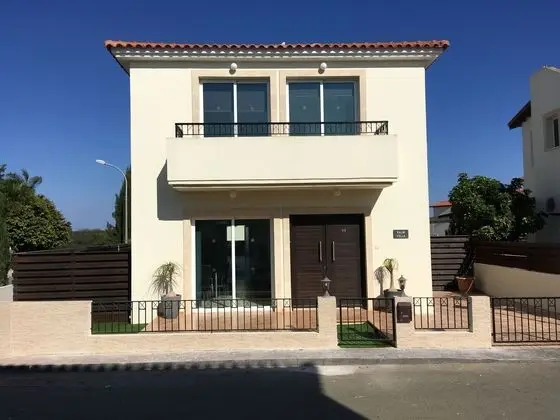 Luxury Villa - Private Pool and Wifi Perfect Location for a Holiday - Öne Çıkan Resim
