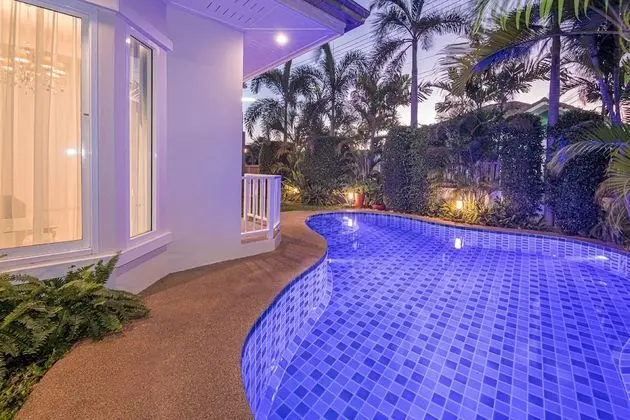 Luxury Villa With Private Swimmong Pool - Dış Mekan