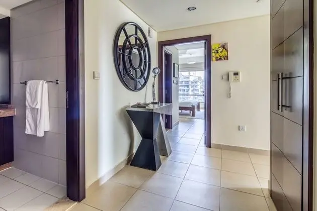 Luxury Redefined 1BR in the Heart of Downtown Dubai! - İç Mekan