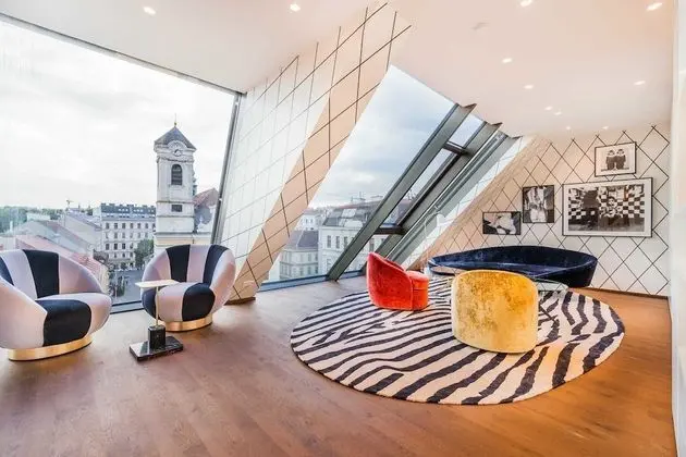 Luxury Residence near Parliament - Öne Çıkan Resim