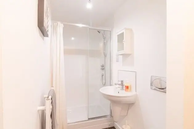 Luxury Riverview City Centre Apartment 2 - Banyo Tipleri