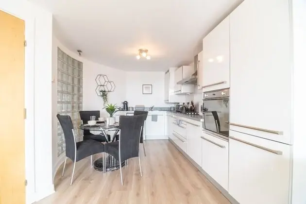 Luxury Riverview City Centre Apartment 2 - Mülk Olanakları