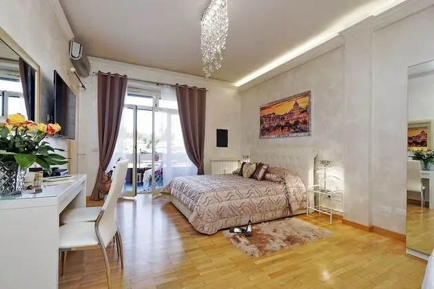 Luxury Rome Guest House