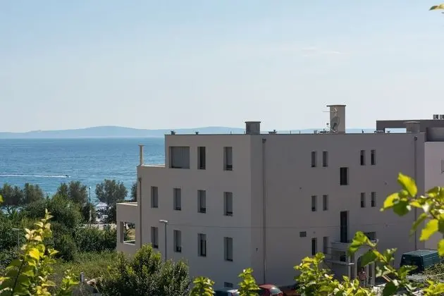 Luxury Rooms near Beach 1